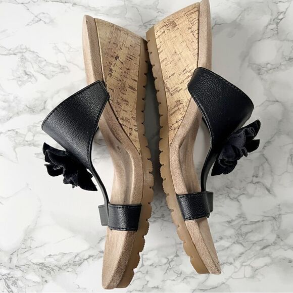 Life Stride notice flower wedge sandals - Picture 6 of 6